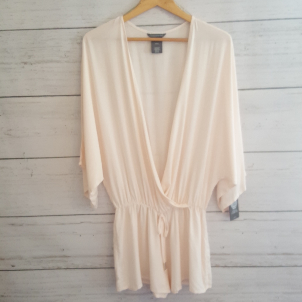 🌞👙🌺 BRAND NEW Vince Camuto Swim blush romper